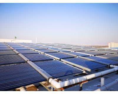包頭濱河新區辦公大樓太陽能三聯供
